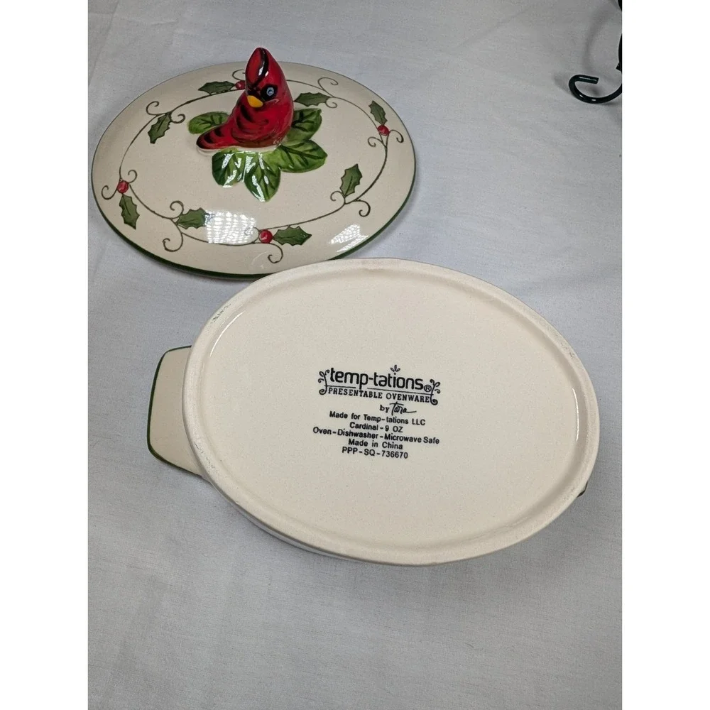 Temptations by Tara Cardinal 9oz Oval Casserole w/Lid & Wire Holder/Rack New